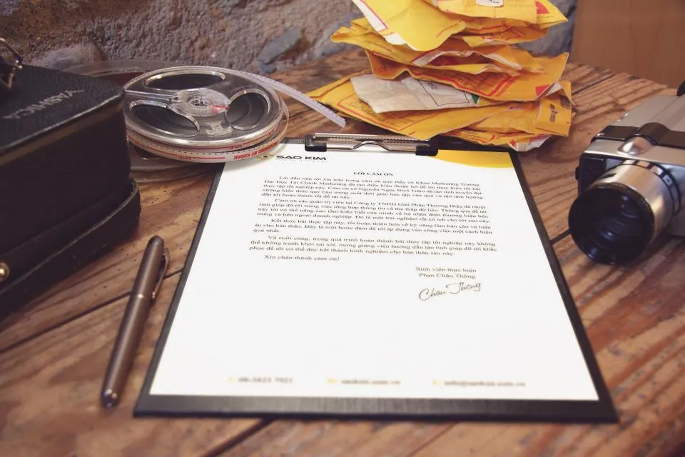 Signature d’une offre de prêt immobilier