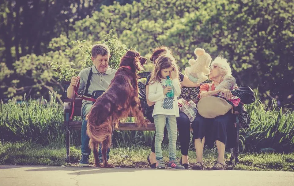 Famille réunie sur plusieurs générations
